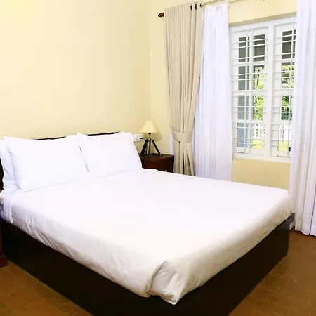 Alencherry Plantation Homestay Thekkady Exterior photo